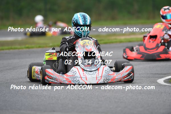 http://v2.adecom-photo.com/images//4.KARTING/2024/CHAMPIONNAT_DE_LIGUE_LOHEAC_2024/ROTAX/HOCHET_Titouan/70A_7978.JPG