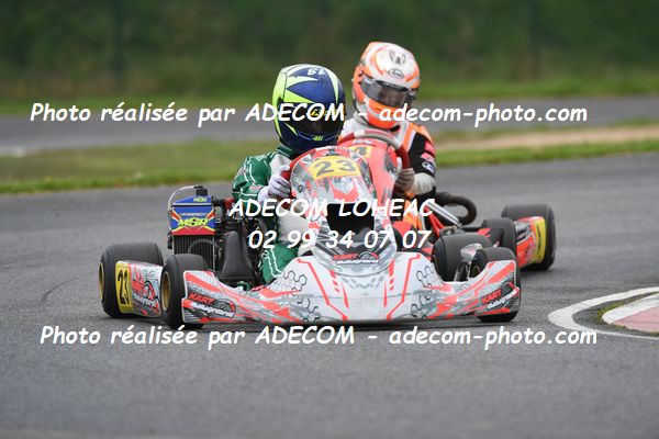 http://v2.adecom-photo.com/images//4.KARTING/2024/CHAMPIONNAT_DE_LIGUE_LOHEAC_2024/ROTAX/LESCALIE_Titouan/70A_7982.JPG