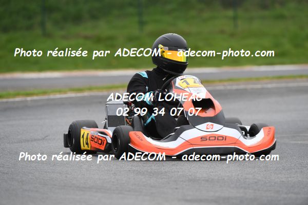 http://v2.adecom-photo.com/images//4.KARTING/2024/CHAMPIONNAT_DE_LIGUE_LOHEAC_2024/ROTAX/LESSERTEUR_Adam/70A_8134.JPG