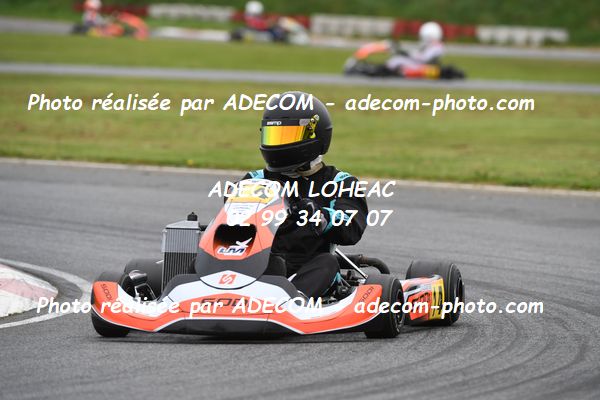 http://v2.adecom-photo.com/images//4.KARTING/2024/CHAMPIONNAT_DE_LIGUE_LOHEAC_2024/ROTAX/LESSERTEUR_Adam/79A_1299.JPG