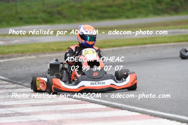 http://v2.adecom-photo.com/images//4.KARTING/2024/CHAMPIONNAT_DE_LIGUE_LOHEAC_2024/ROTAX/MARTIN_Joyce/79A_0660.JPG