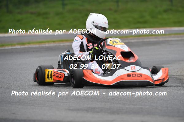 http://v2.adecom-photo.com/images//4.KARTING/2024/CHAMPIONNAT_DE_LIGUE_LOHEAC_2024/ROTAX/MOURET_Kehau/70A_8212.JPG