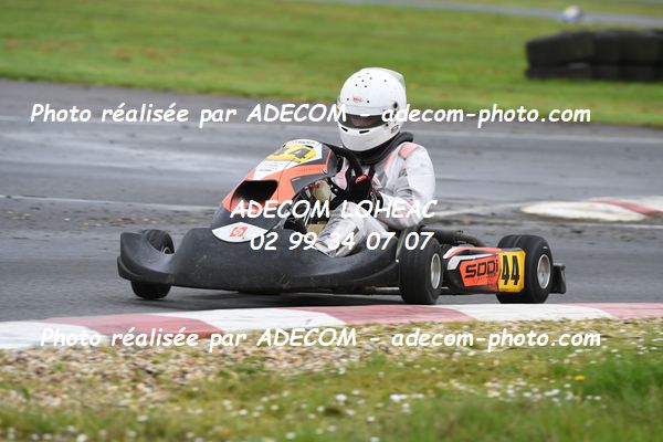 http://v2.adecom-photo.com/images//4.KARTING/2024/CHAMPIONNAT_DE_LIGUE_LOHEAC_2024/ROTAX/MOURET_Kehau/79A_2140.JPG