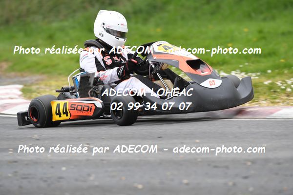 http://v2.adecom-photo.com/images//4.KARTING/2024/CHAMPIONNAT_DE_LIGUE_LOHEAC_2024/ROTAX/MOURET_Kehau/79A_2444.JPG