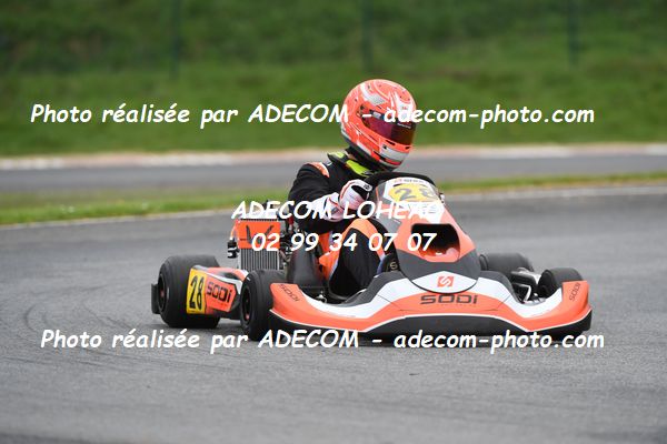 http://v2.adecom-photo.com/images//4.KARTING/2024/CHAMPIONNAT_DE_LIGUE_LOHEAC_2024/ROTAX/RINGEARD_Gabin/70A_8170.JPG