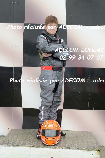 http://v2.adecom-photo.com/images//4.KARTING/2024/CHAMPIONNAT_DE_LIGUE_LOHEAC_2024/ROTAX/SFRANGEU_Liviu/79E_7477.JPG