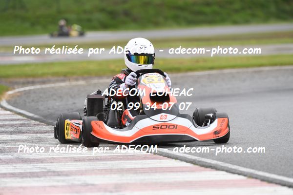 http://v2.adecom-photo.com/images//4.KARTING/2024/CHAMPIONNAT_DE_LIGUE_LOHEAC_2024/ROTAX/STORKSEN_Alexis/79A_0732.JPG