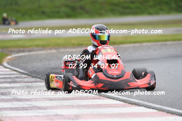 http://v2.adecom-photo.com/images//4.KARTING/2024/CHAMPIONNAT_DE_LIGUE_LOHEAC_2024/ROTAX/TERROITIN_Louis/79A_0700.JPG