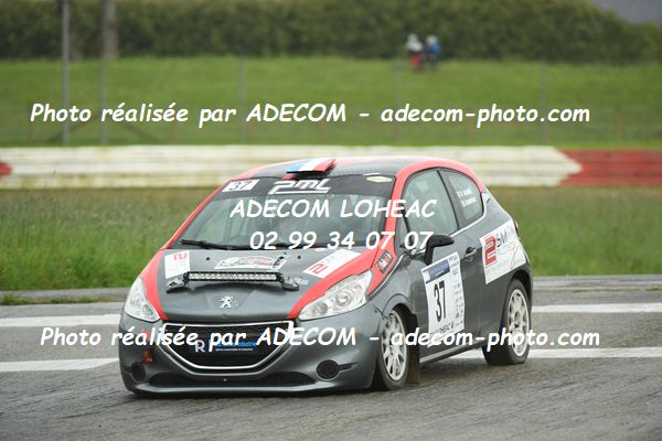 http://v2.adecom-photo.com/images//5.RALLYE/2024/RALLYE_DE_LOHEAC_2024/BARRE_Felix_BARRE_Simon/86A_8115.JPG