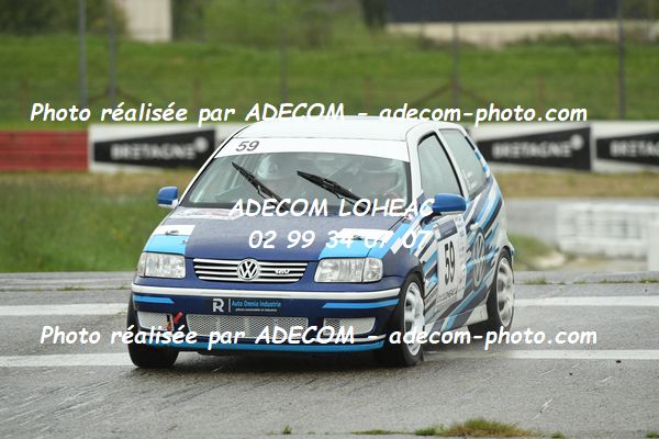 http://v2.adecom-photo.com/images//5.RALLYE/2024/RALLYE_DE_LOHEAC_2024/BARRE_Luc_BARRE_Perrine/86A_8244.JPG