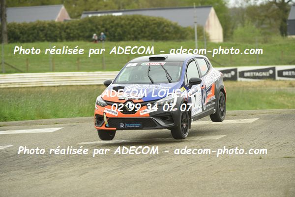 http://v2.adecom-photo.com/images//5.RALLYE/2024/RALLYE_DE_LOHEAC_2024/BORDAGARAY_Thomas_LOISEAU_Antoine/86A_7932.JPG