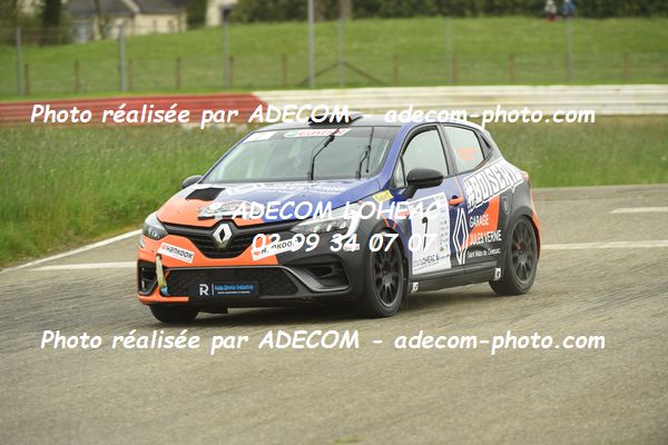 http://v2.adecom-photo.com/images//5.RALLYE/2024/RALLYE_DE_LOHEAC_2024/BORDAGARAY_Thomas_LOISEAU_Antoine/86A_7935.JPG