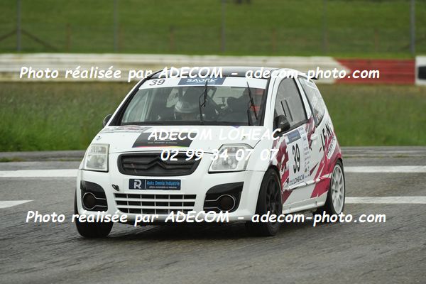 http://v2.adecom-photo.com/images//5.RALLYE/2024/RALLYE_DE_LOHEAC_2024/GUENEC_Romain_RICOU_Brice/86A_8127.JPG