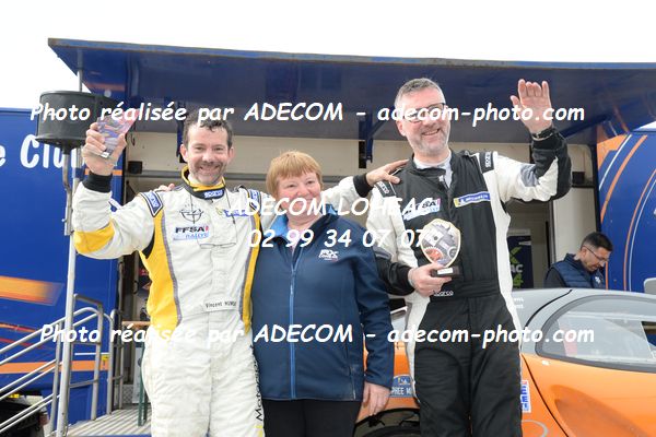 http://v2.adecom-photo.com/images//5.RALLYE/2024/RALLYE_DE_LOHEAC_2024/HUMEAU_Vincent_JARNOUX_Vincent/86E_9241.JPG