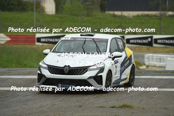 http://v2.adecom-photo.com/images//5.RALLYE/2024/RALLYE_DE_LOHEAC_2024/MEGRET_Franck_GOUIN_Anthony/86A_8071.JPG