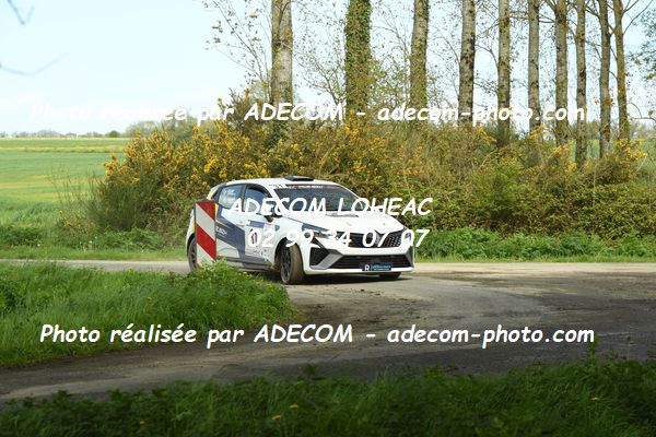 http://v2.adecom-photo.com/images//5.RALLYE/2024/RALLYE_DE_LOHEAC_2024/MEGRET_Franck_GOUIN_Anthony/86A_9800.JPG