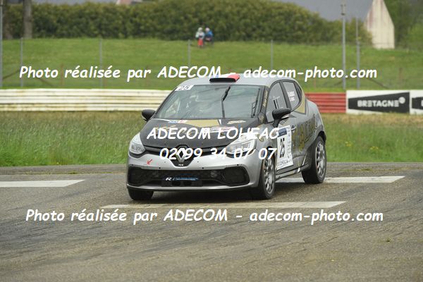 http://v2.adecom-photo.com/images//5.RALLYE/2024/RALLYE_DE_LOHEAC_2024/REBUT_Arthur_REBUT_Jessica/86A_8034.JPG