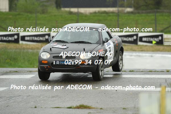 http://v2.adecom-photo.com/images//5.RALLYE/2024/RALLYE_DE_LOHEAC_2024/REGNIER_Yvon_REGNIER_Anthony/86A_8236.JPG