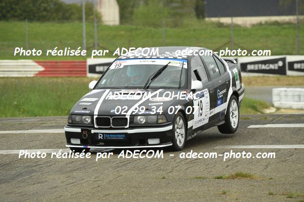http://v2.adecom-photo.com/images//5.RALLYE/2024/RALLYE_DE_LOHEAC_2024/ROBINE_David_MARIE_Jeremy/86A_7997.JPG