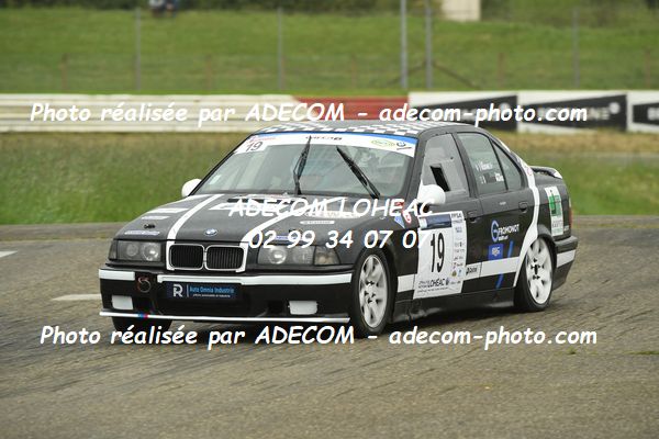 http://v2.adecom-photo.com/images//5.RALLYE/2024/RALLYE_DE_LOHEAC_2024/ROBINE_David_MARIE_Jeremy/86A_7999.JPG