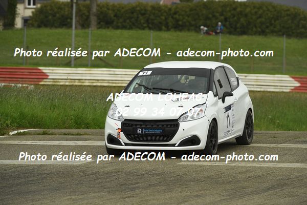 http://v2.adecom-photo.com/images//5.RALLYE/2024/RALLYE_DE_LOHEAC_2024/TREVILLY_Charley_LESENEY_Thomas/86A_7953.JPG