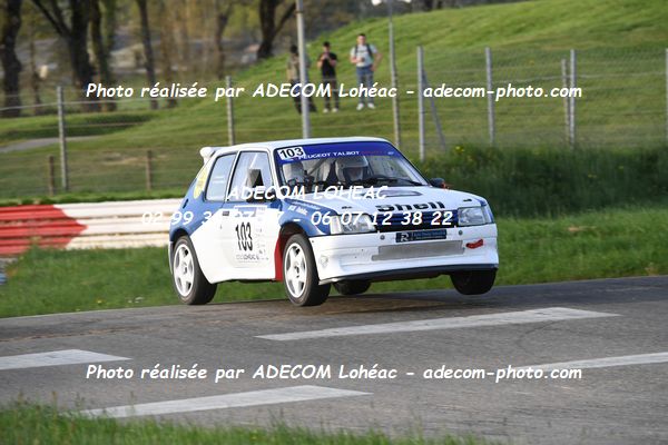 http://v2.adecom-photo.com/images//5.RALLYE/2025/1_RALLYE_LOHEAC_2025/DOSSE_Anthony_DOSSE_Axel/45A_9527.JPG