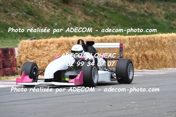 http://v2.adecom-photo.com/images//7.SLALOM/2023/15_SLALOM_LOHEAC_2023/BILLAULT_Bastien/47A_8176.JPG
