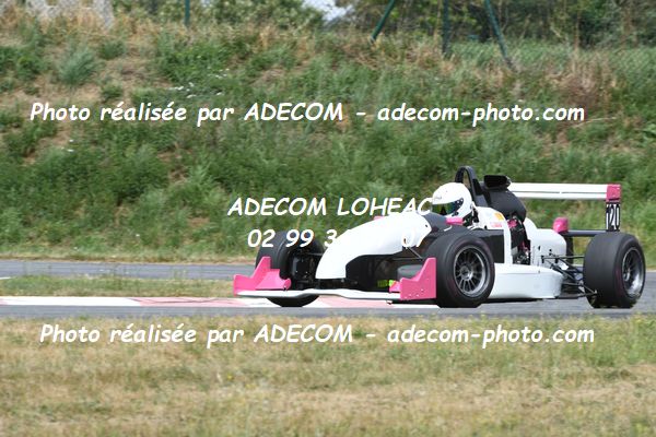 http://v2.adecom-photo.com/images//7.SLALOM/2023/15_SLALOM_LOHEAC_2023/BILLAULT_Bastien/47A_8824.JPG