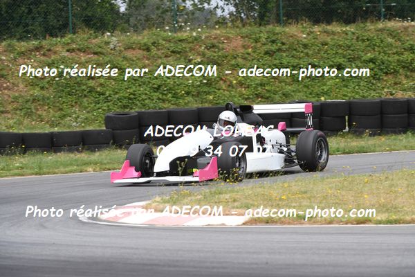 http://v2.adecom-photo.com/images//7.SLALOM/2023/15_SLALOM_LOHEAC_2023/BILLAUT_Stephanie/47A_7957.JPG