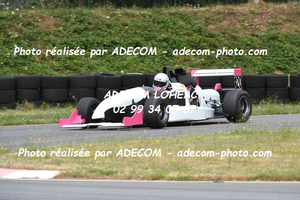 http://v2.adecom-photo.com/images//7.SLALOM/2023/15_SLALOM_LOHEAC_2023/BILLAUT_Stephanie/47A_7971.JPG