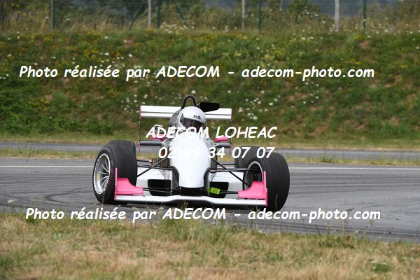 http://v2.adecom-photo.com/images//7.SLALOM/2023/15_SLALOM_LOHEAC_2023/BILLAUT_Stephanie/47A_9349.JPG