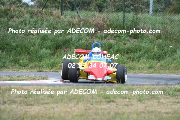 http://v2.adecom-photo.com/images//7.SLALOM/2023/15_SLALOM_LOHEAC_2023/BUSATO_Denis/47A_9357.JPG