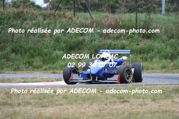 http://v2.adecom-photo.com/images//7.SLALOM/2023/15_SLALOM_LOHEAC_2023/COLLAS_Antoine/47A_9442.JPG