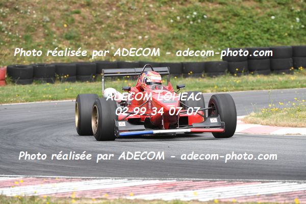 http://v2.adecom-photo.com/images//7.SLALOM/2023/15_SLALOM_LOHEAC_2023/DROUET_Gaetan/47A_7311.JPG
