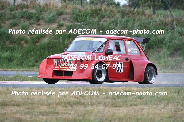 http://v2.adecom-photo.com/images//7.SLALOM/2023/15_SLALOM_LOHEAC_2023/FOUQUER_Nicolas/47A_9055.JPG