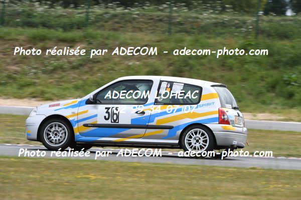 http://v2.adecom-photo.com/images//7.SLALOM/2023/15_SLALOM_LOHEAC_2023/GUERARD_Kevin/47A_8418.JPG