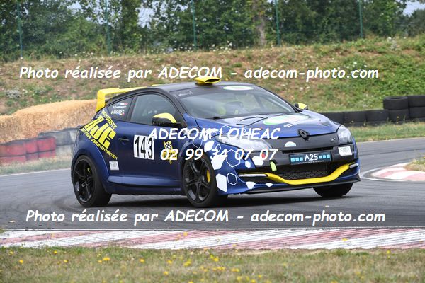 http://v2.adecom-photo.com/images//7.SLALOM/2023/15_SLALOM_LOHEAC_2023/HAVARD_Alexandre/47A_7512.JPG