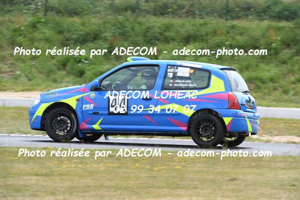 http://v2.adecom-photo.com/images//7.SLALOM/2023/15_SLALOM_LOHEAC_2023/JAULIN_Eric/47A_8362.JPG