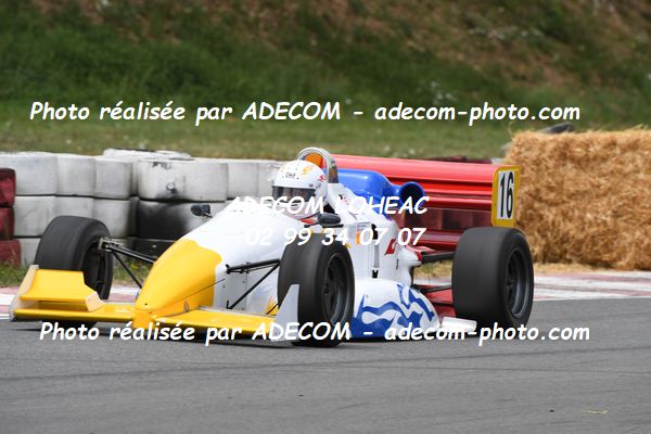 http://v2.adecom-photo.com/images//7.SLALOM/2023/15_SLALOM_LOHEAC_2023/LACASSAGNE_Eric/47A_8580.JPG