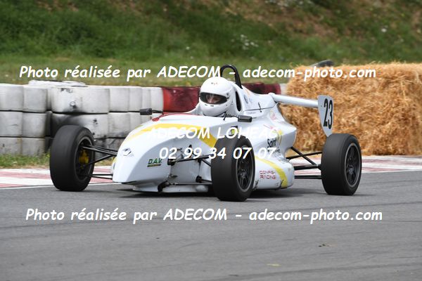 http://v2.adecom-photo.com/images//7.SLALOM/2023/15_SLALOM_LOHEAC_2023/LAIDET_Noe/47A_8521.JPG