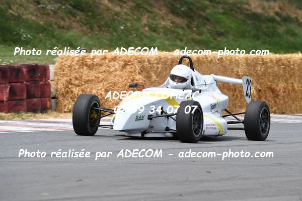 http://v2.adecom-photo.com/images//7.SLALOM/2023/15_SLALOM_LOHEAC_2023/LAIDET_Noe/47A_8532.JPG