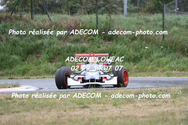 http://v2.adecom-photo.com/images//7.SLALOM/2023/15_SLALOM_LOHEAC_2023/LEMOINE_Corentin/47A_9478.JPG