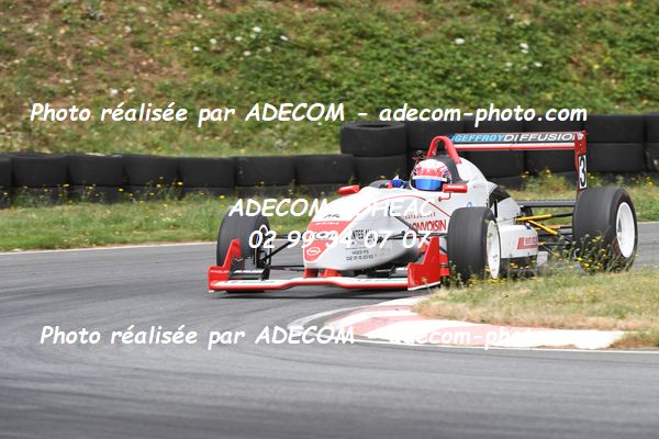 http://v2.adecom-photo.com/images//7.SLALOM/2023/15_SLALOM_LOHEAC_2023/LEMOINE_Matheo/47A_7857.JPG