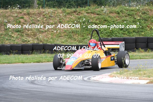 http://v2.adecom-photo.com/images//7.SLALOM/2023/15_SLALOM_LOHEAC_2023/LE_BOISSELIER_Philippe/47A_7767.JPG