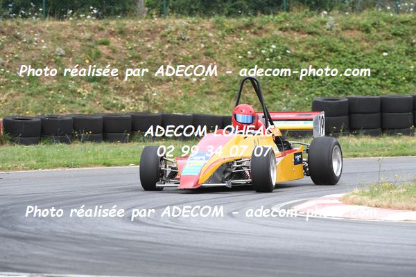 http://v2.adecom-photo.com/images//7.SLALOM/2023/15_SLALOM_LOHEAC_2023/LE_BOISSELIER_Philippe/47A_7768.JPG