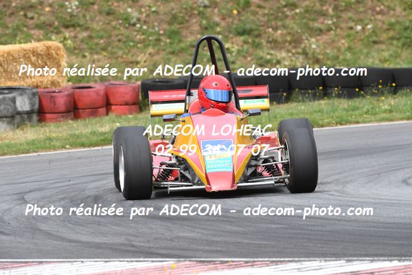 http://v2.adecom-photo.com/images//7.SLALOM/2023/15_SLALOM_LOHEAC_2023/LE_BOISSELIER_Philippe/47A_7787.JPG