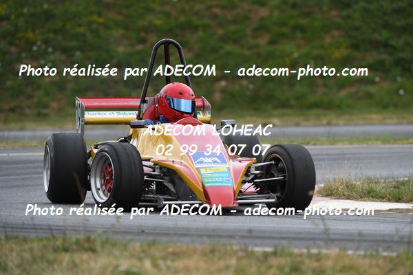 http://v2.adecom-photo.com/images//7.SLALOM/2023/15_SLALOM_LOHEAC_2023/LE_BOISSELIER_Philippe/47A_9542.JPG