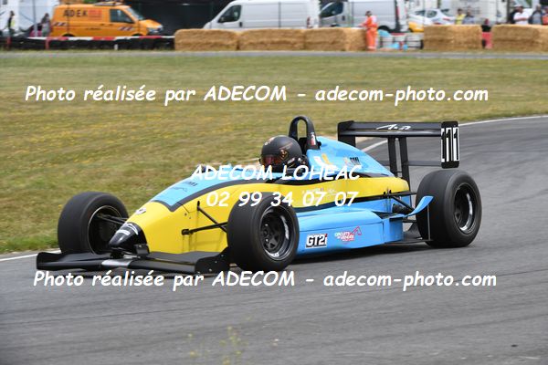 http://v2.adecom-photo.com/images//7.SLALOM/2023/15_SLALOM_LOHEAC_2023/MOEURS_Maxence/47A_8057.JPG
