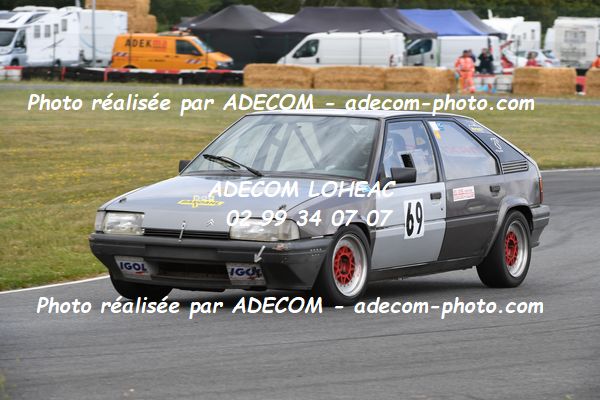 http://v2.adecom-photo.com/images//7.SLALOM/2023/15_SLALOM_LOHEAC_2023/MORNET_Francis/47A_8158.JPG