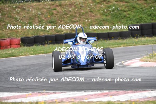 http://v2.adecom-photo.com/images//7.SLALOM/2023/15_SLALOM_LOHEAC_2023/PILARD_Antoine/47A_7429.JPG